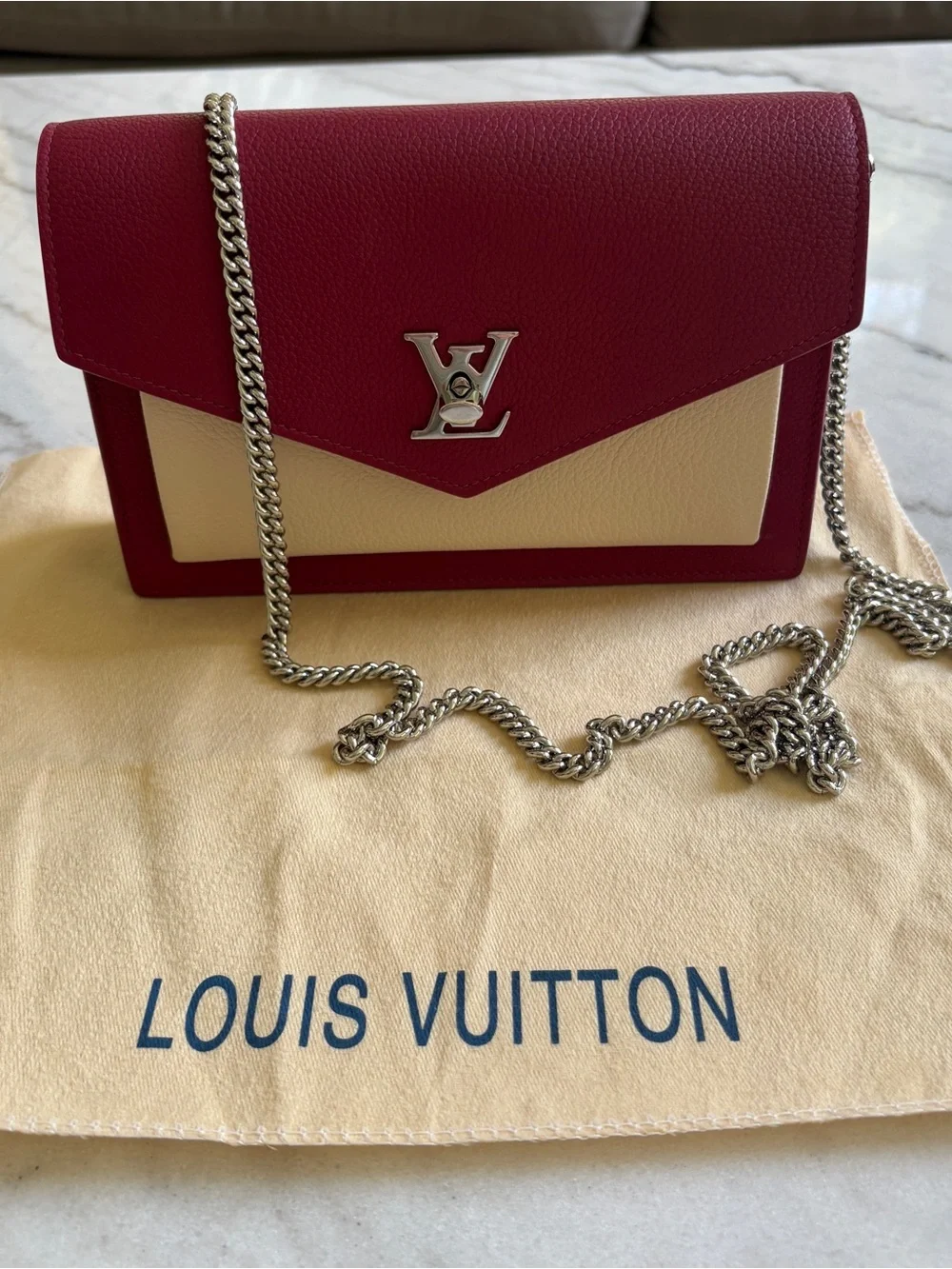 Louis Vuitton Mylockme Chain Pochette - Picture 2 of 11